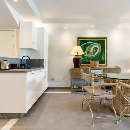 Ground Floor In Prime Location Marbella