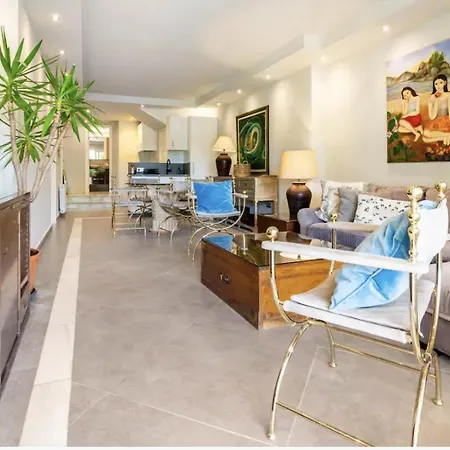 Daire Ground Floor In Prime Location *