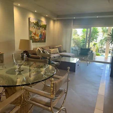 Apartment Ground Floor In Prime Location